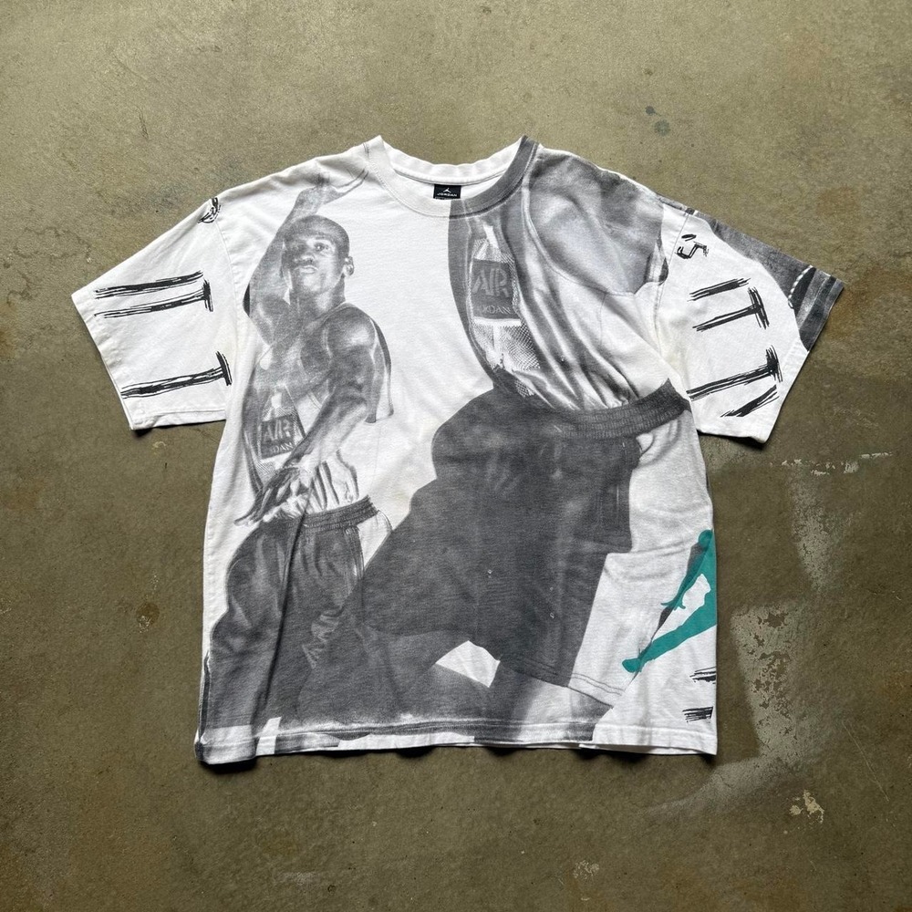 Vintage Jordan AOP‎ Tee XL
